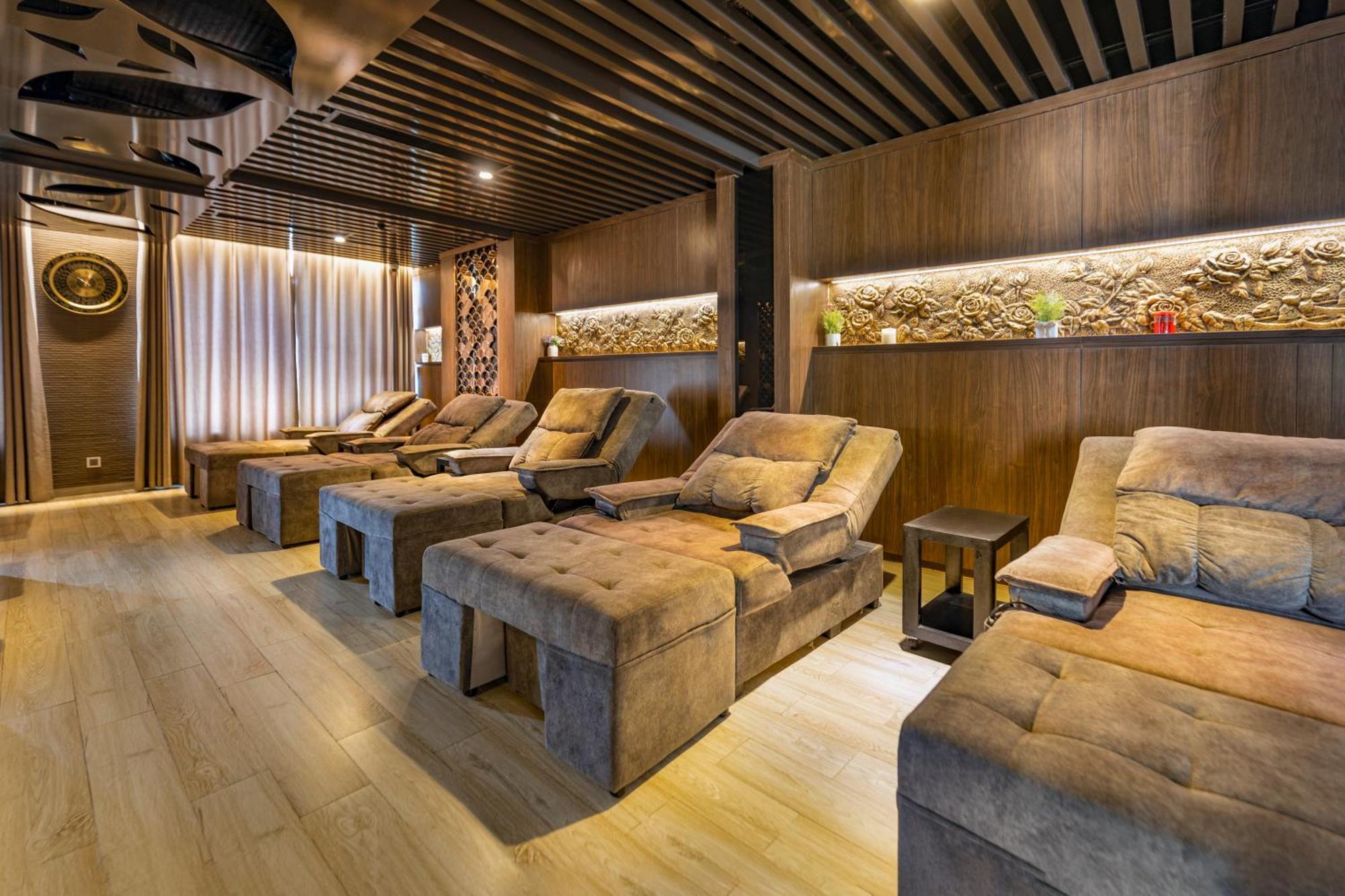 Cat Ba Paradise Hotel - Sky Bar & Massage Dong Khe Sau Ngoại thất bức ảnh