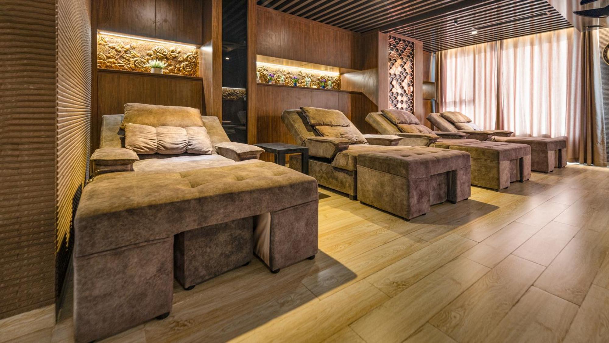 Cat Ba Paradise Hotel - Sky Bar & Massage Dong Khe Sau Ngoại thất bức ảnh